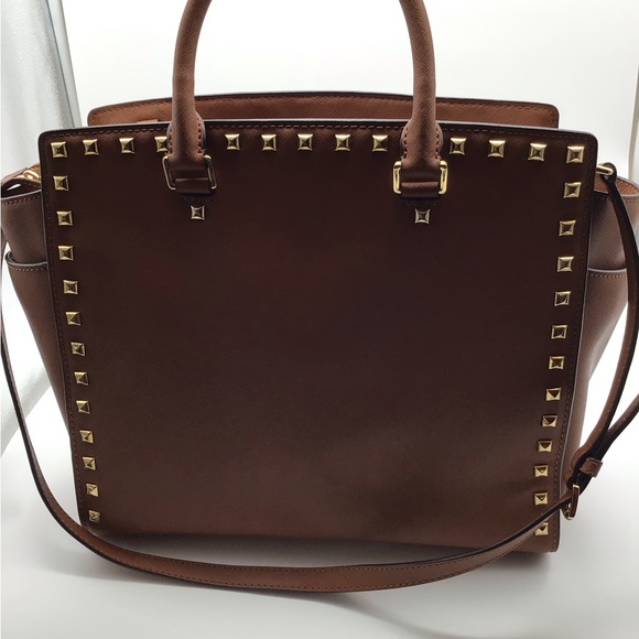 Michael Kors Selma Stud Large Brown Tote - Excellent Used Condition - Picture 7 of 16